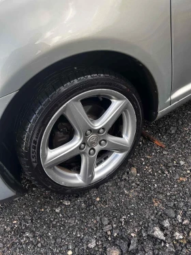 Toyota Avensis 2.2 D-4D 150кс. НА ЧАСТИ, снимка 9