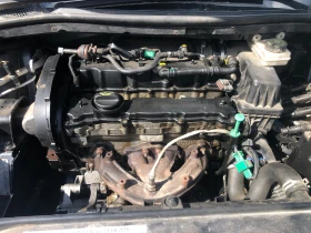 Citroen C4 1.4 i , снимка 6