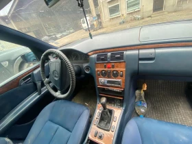 Mercedes-Benz E 200, снимка 1