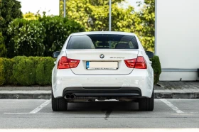 BMW 330 LCI Xdrive , снимка 9