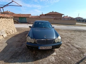 Mercedes-Benz C 200, снимка 8