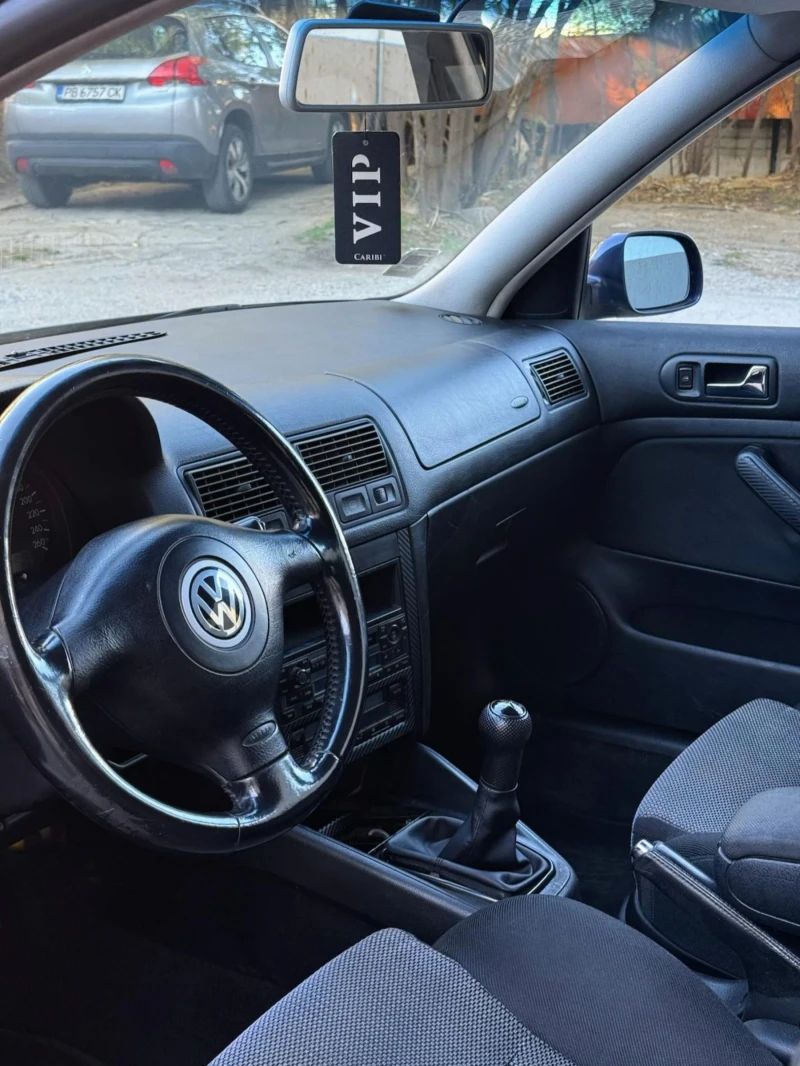 VW Golf 1.9TDI, снимка 5 - Автомобили и джипове - 47880090