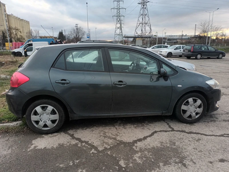 Toyota Auris, снимка 1 - Автомобили и джипове - 48298970