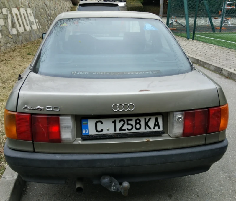 Audi 80, снимка 4 - Автомобили и джипове - 49152161