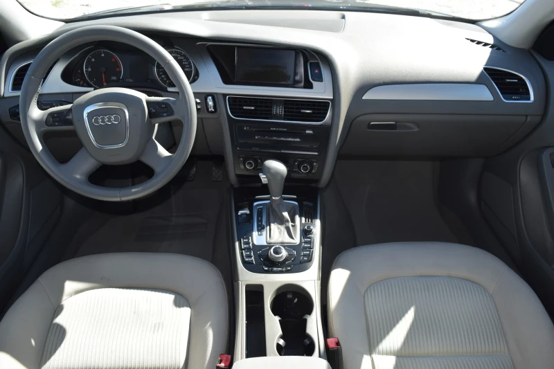 Audi A4 2.0 TDI* Automat* 143 kc* Euro5, снимка 12 - Автомобили и джипове - 49555997