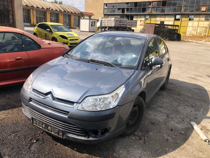 Citroen C4 1.4 i , снимка 2 - Автомобили и джипове - 51085386