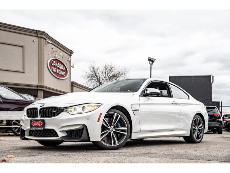 BMW M4 * COUPE | CLEAN CARFAX | CARBON PKG | NAVI | SUNRO