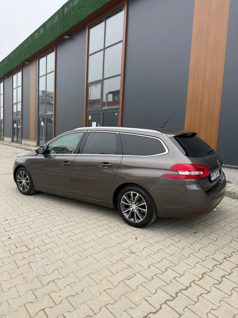 Peugeot 308 Allure 1.6 BlueHdi, снимка 2 - Автомобили и джипове - 52860401