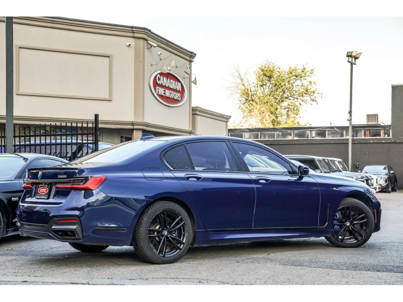 BMW 750 xDrive ///M/DISTRONIC/HEAD-UP/МАСАЖ/ОБДУХВАНЕ/FULL, снимка 4 - Автомобили и джипове - 53070696