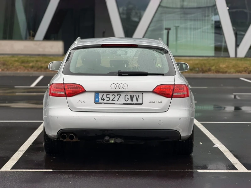 Audi A4 2.0TDI Лизинг през Уникредит по 120евро на месец, снимка 13 - Автомобили и джипове - 53244405