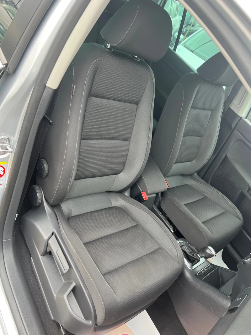 VW Golf Plus 1.4TSI АВТОМАТИК/ ВИСОКО НИВО НА ОБОРУДВАНЕ, снимка 13 - Автомобили и джипове - 53393391