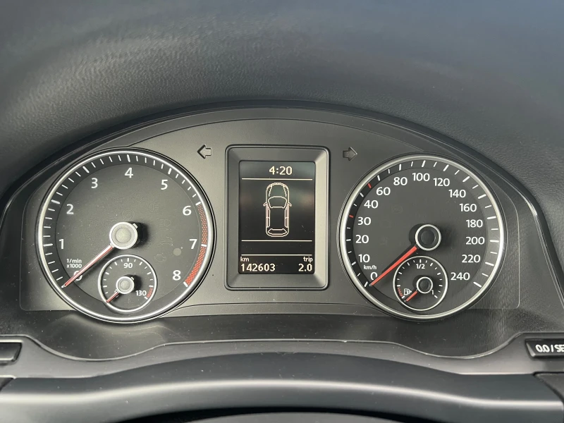 VW Golf Plus 1.4TSI АВТОМАТИК/ ВИСОКО НИВО НА ОБОРУДВАНЕ, снимка 10 - Автомобили и джипове - 53393391