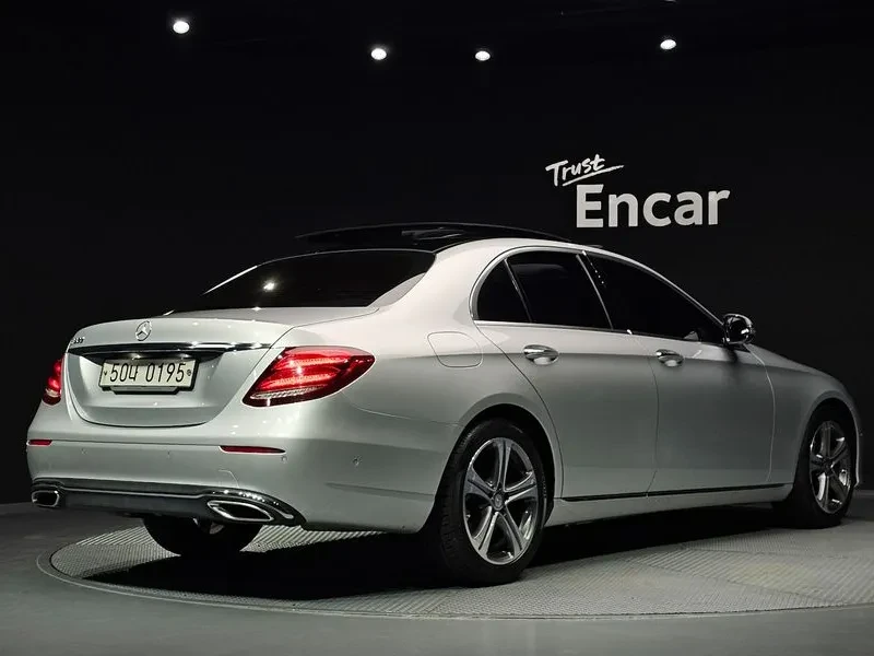 Mercedes-Benz E 300 4MATIC - ���� 30% ����� | Mobile.bg � ����������� 2