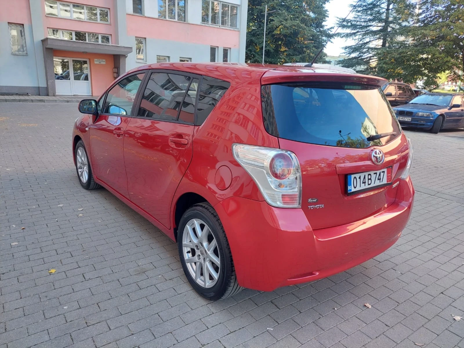 Toyota Verso 2.0D4D 126к.с. - изображение 6