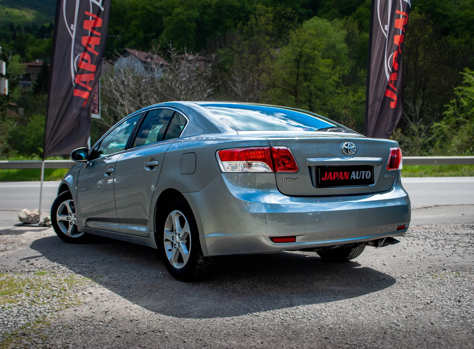 Toyota Avensis 1.8 VVT-I 147hp С ГАРАНЦИЯ! - изображение 5
