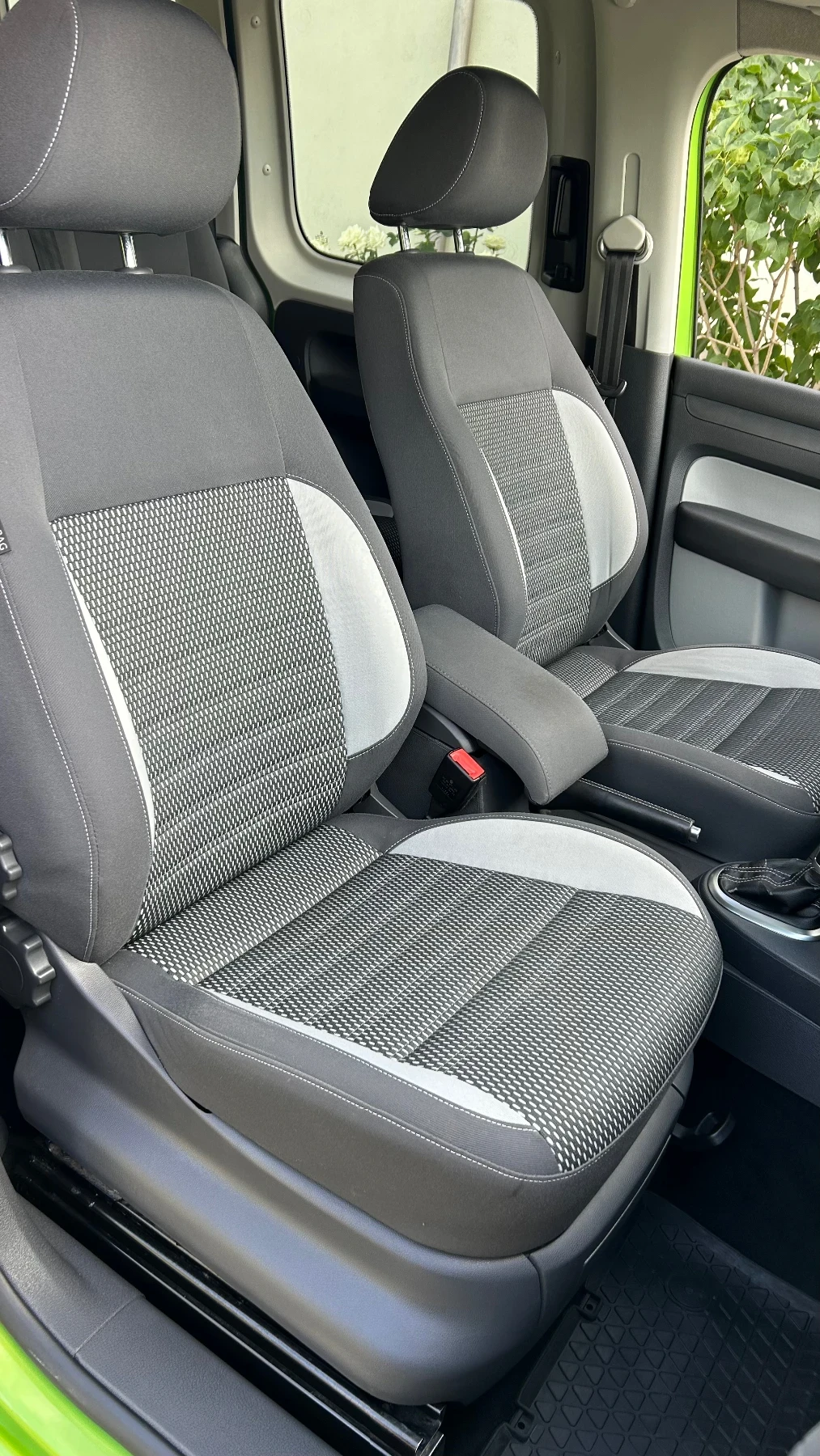 VW Caddy Cross DSG - изображение 10