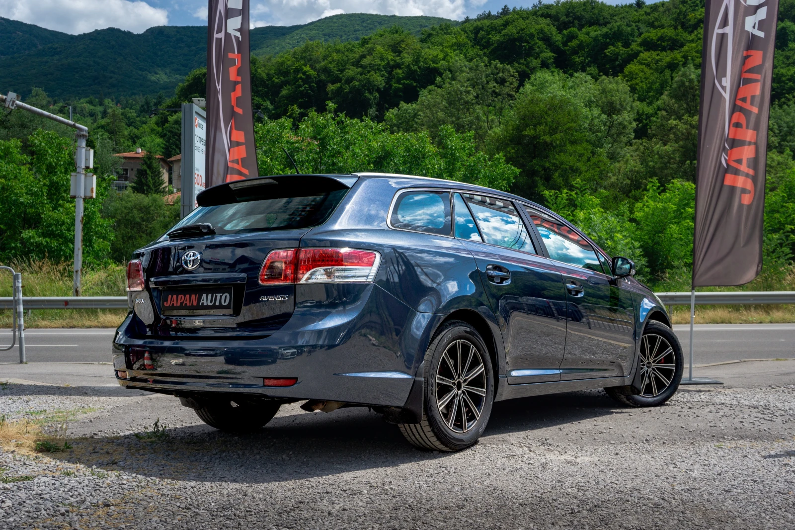 Toyota Avensis 2.2 D (150 Hp) Automatic - изображение 4