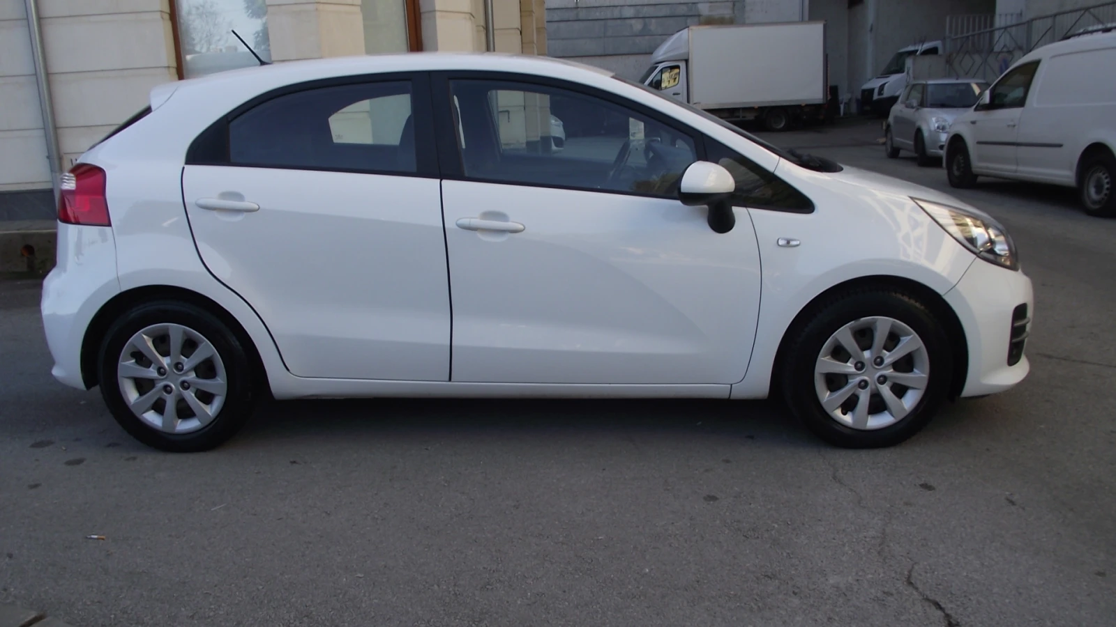 Kia Rio 1.1.d.75.k.c.6.speed.НОВА. - изображение 2