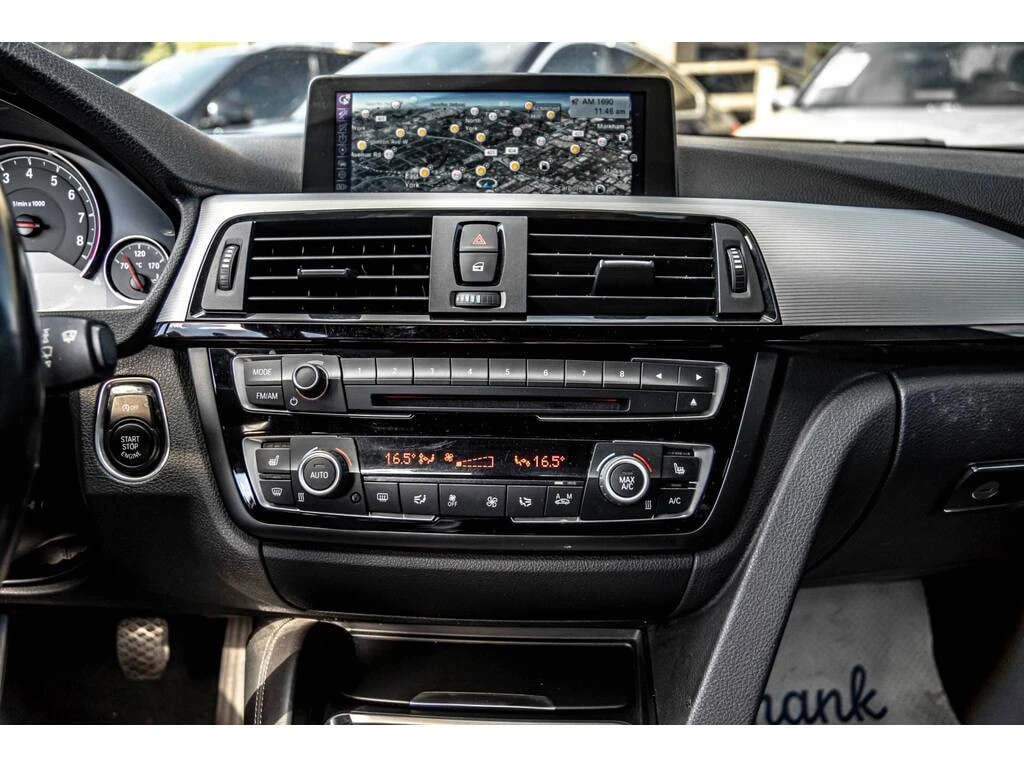 BMW M4 * COUPE | CLEAN CARFAX | CARBON PKG | NAVI | SUNRO | Mobile.bg � ����������� 16