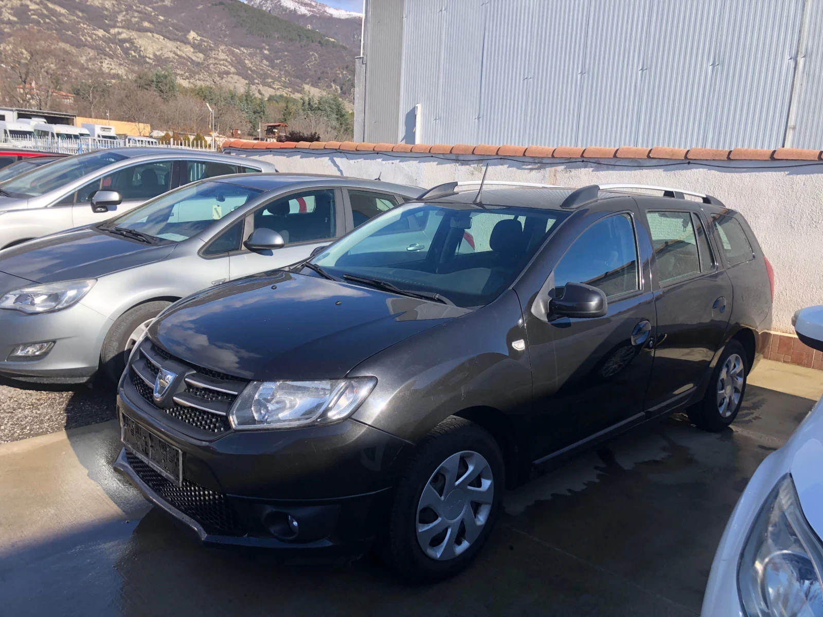 Dacia Logan 1.5dci - изображение 2