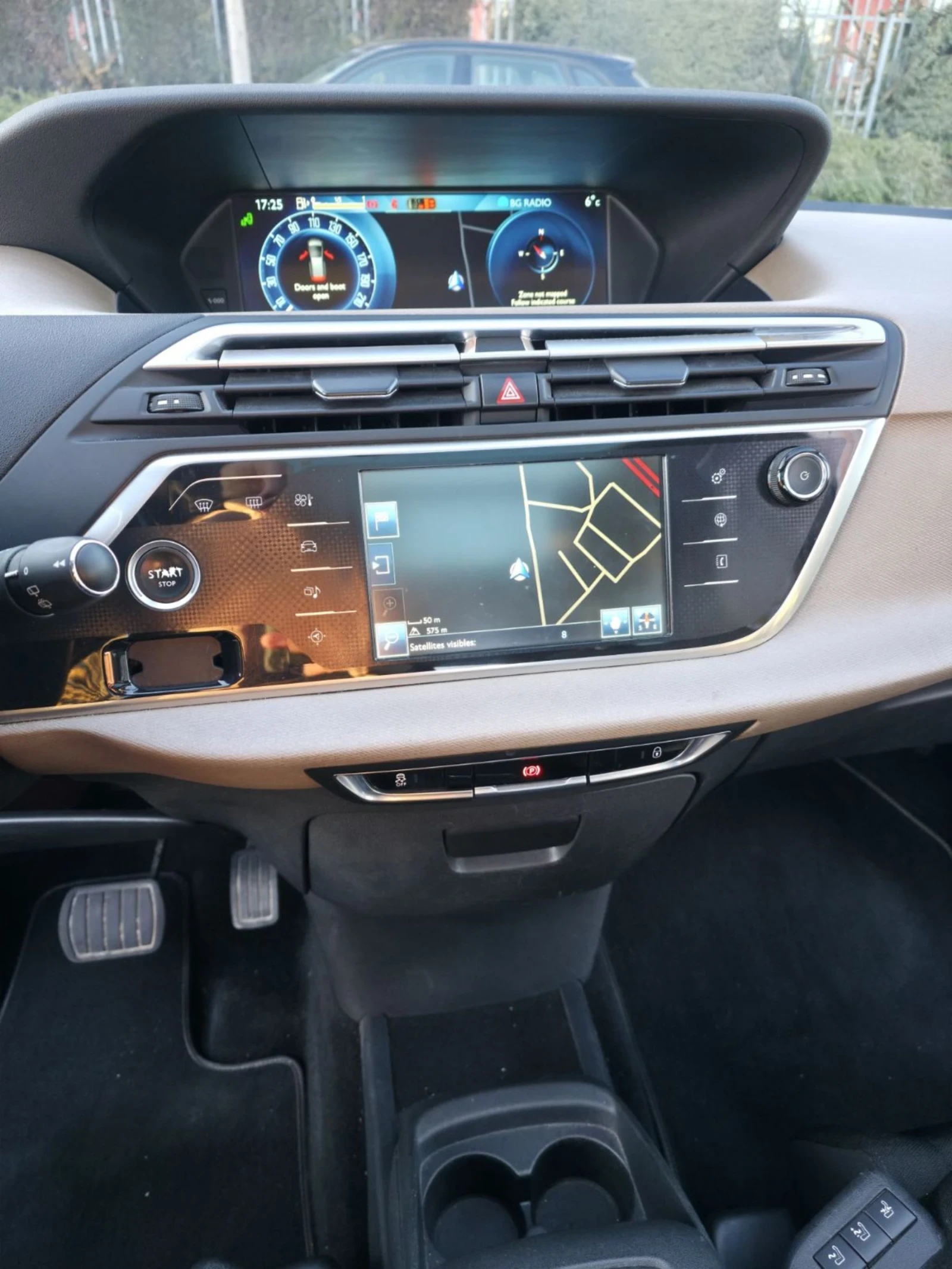 Citroen Grand C4 Picasso  - изображение 8