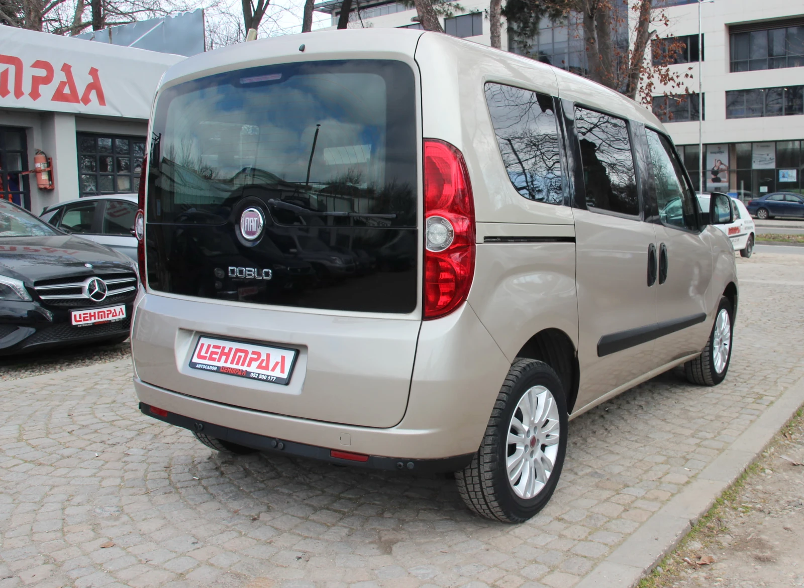 Fiat Doblo 1.3 JTD  EURO 5 НОВ ВНОС, снимка 5 - Автомобили и джипове - 53973476