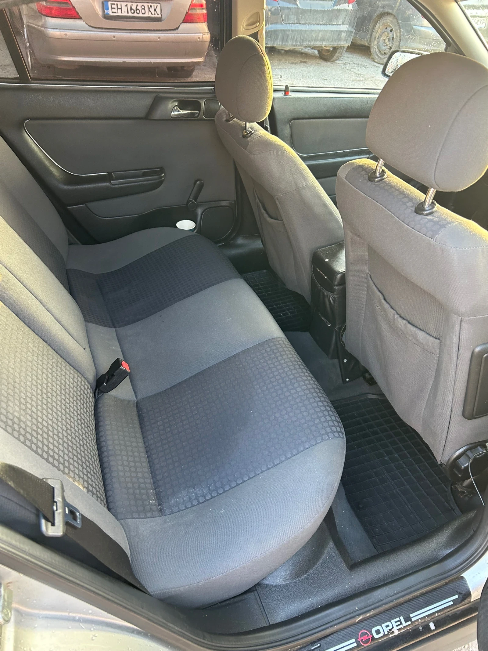 Opel Astra 2.0 DTI, снимка 5 - Автомобили и джипове - 54026998