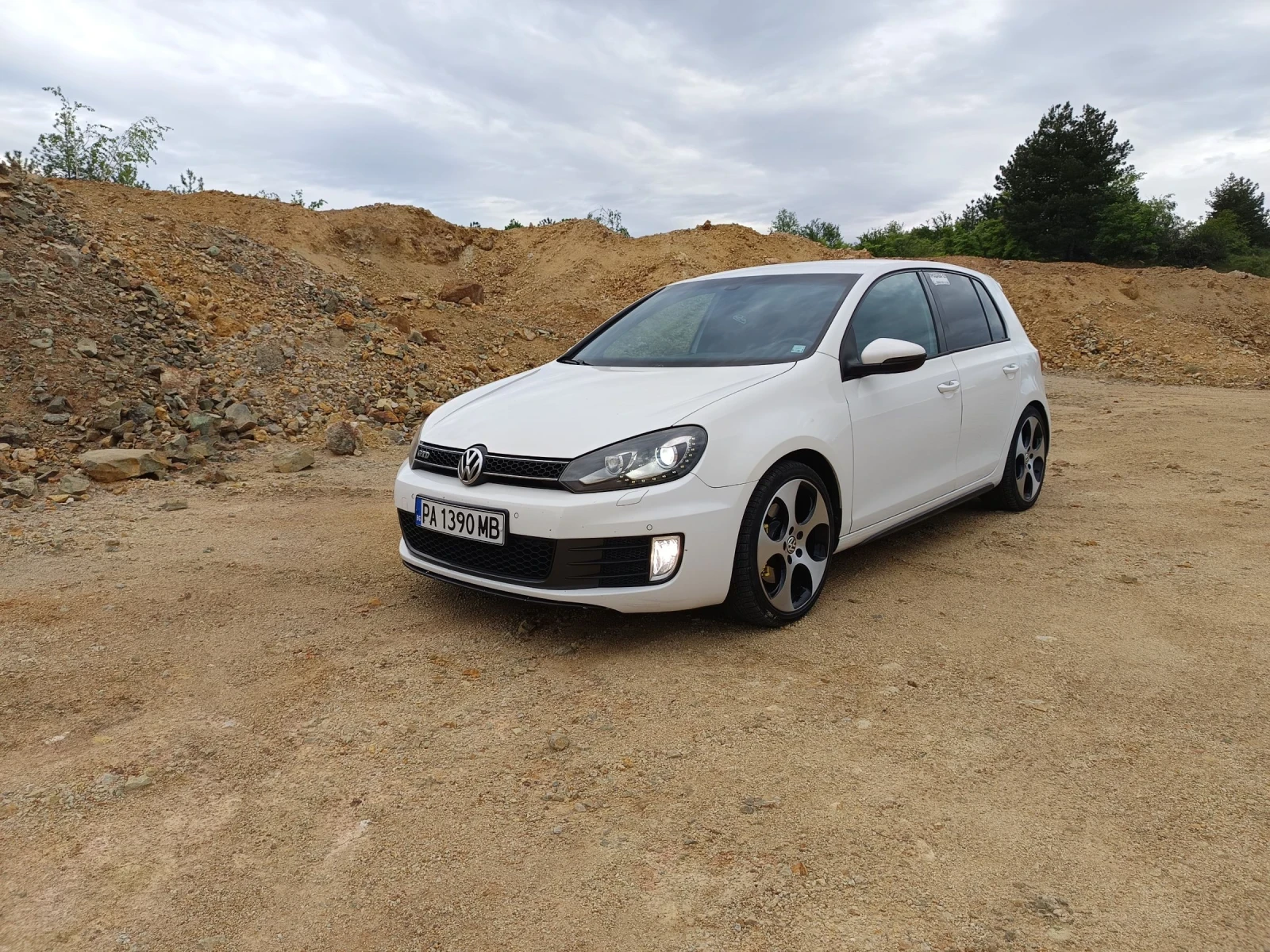 VW Golf GTD, снимка 9 - Автомобили и джипове - 54458162