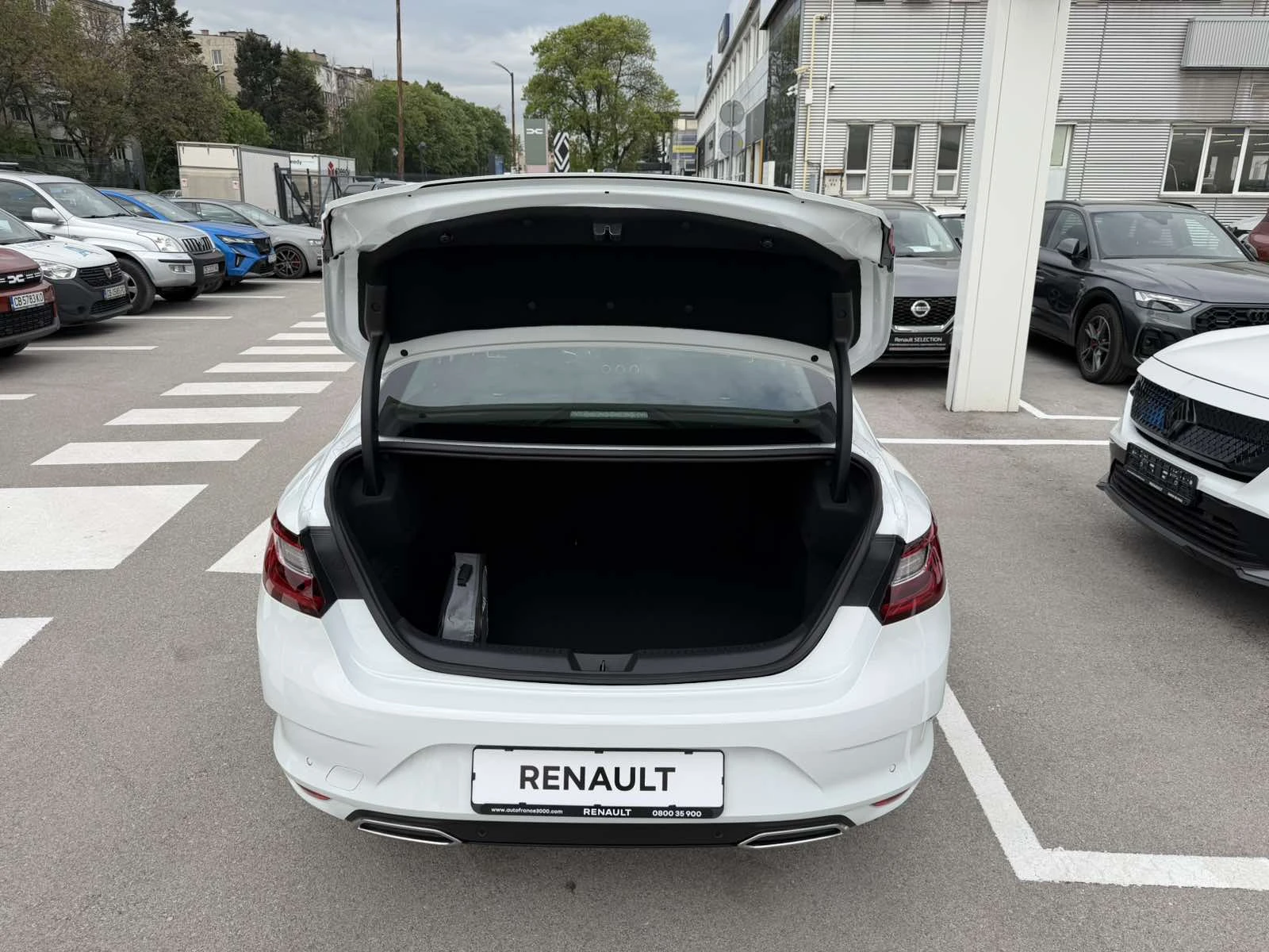 Renault Megane 1.5blueDCi/115k.c./Limited | Mobile.bg � ����������� 9