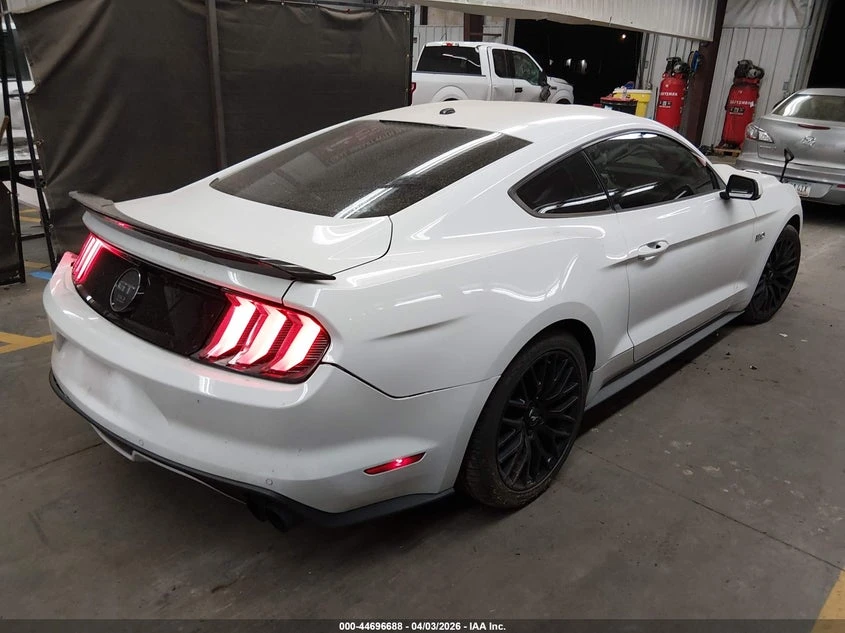 Ford Mustang 5.0l Gt Premium, снимка 4 - Автомобили и джипове - 54655740
