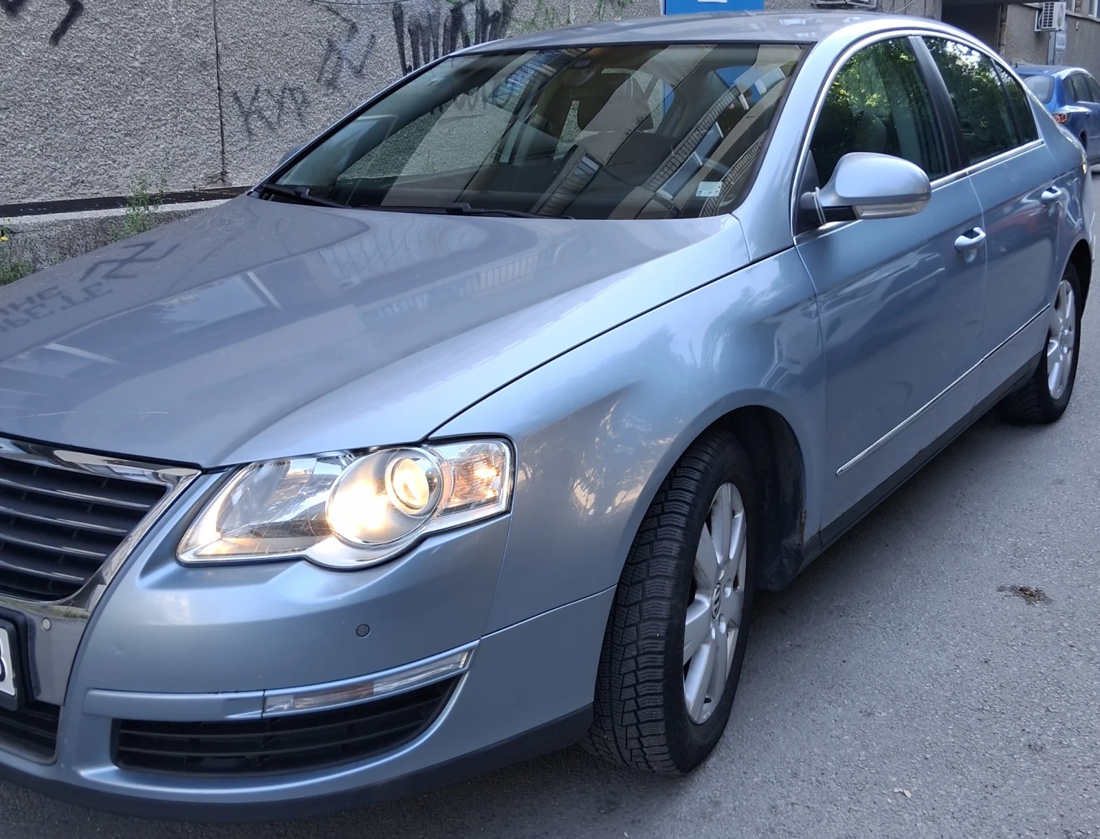 VW Passat B6, снимка 3 - Автомобили и джипове - 55085721