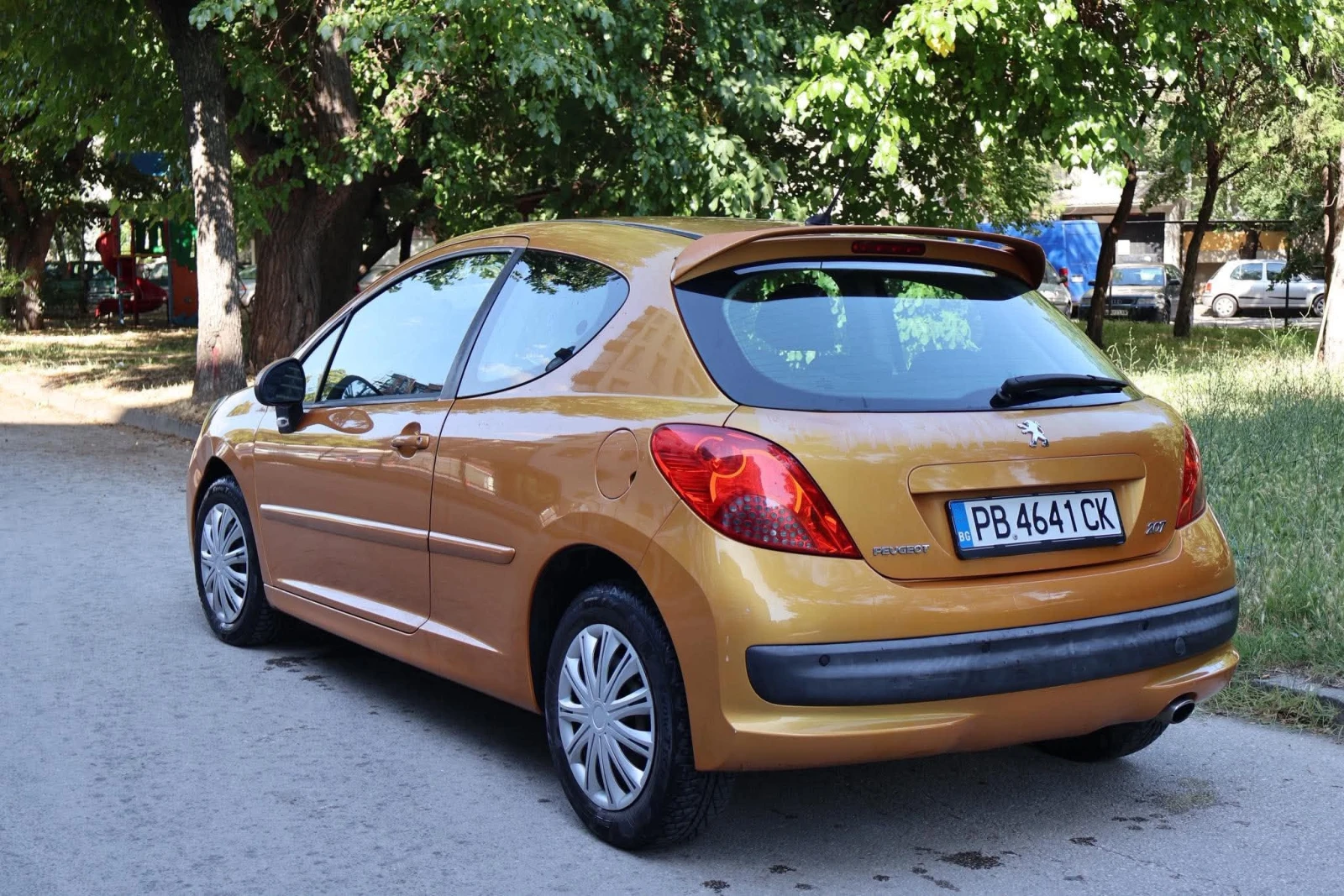 Peugeot 207, снимка 8 - Автомобили и джипове - 55277506