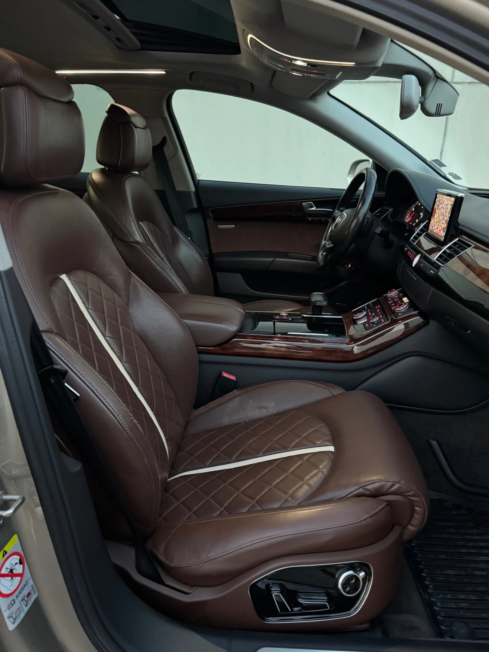 Audi A8 S8 optic design selection 4.2TDI, снимка 2 - Автомобили и джипове - 55591334