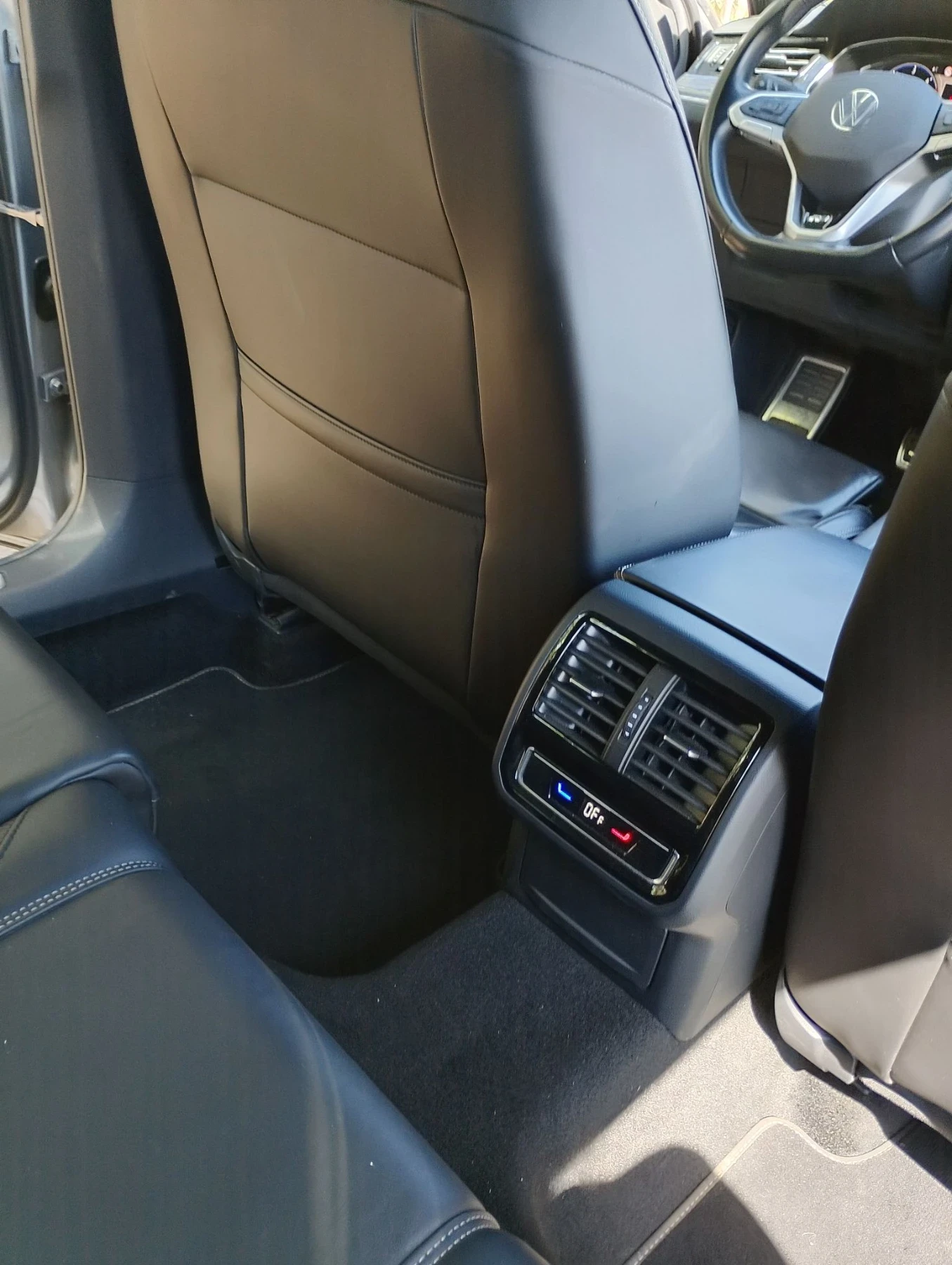 VW Passat, снимка 8 - Автомобили и джипове - 55682868