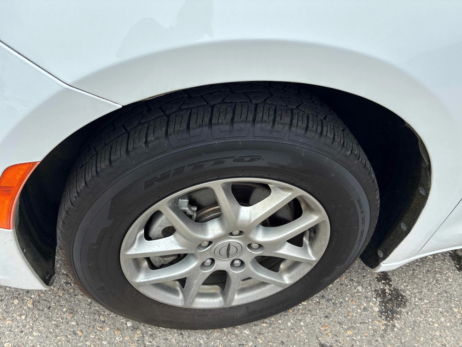 Chrysler Pacifica * Touring * CARFAX * ОПЦИЯ ЗА ФИНАНСИРАНЕ, снимка 7 - Автомобили и джипове - 56116558