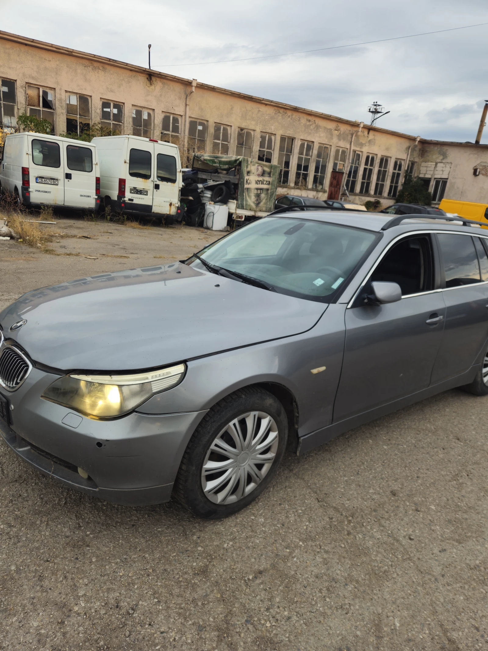 BMW 530
