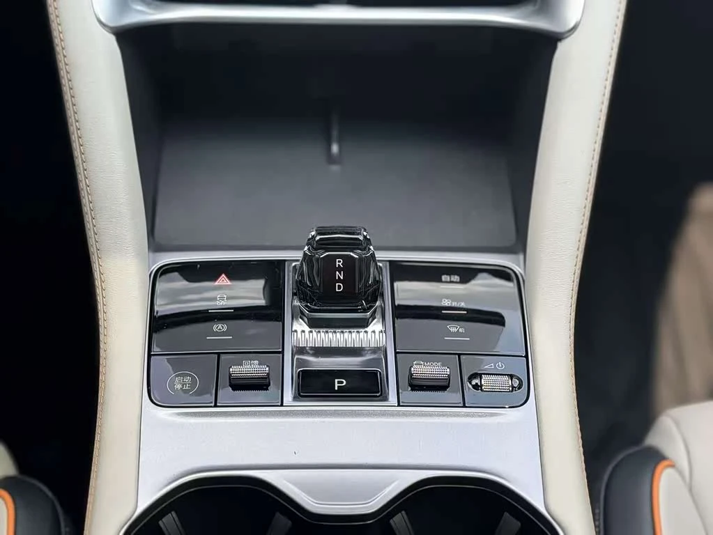 BYD Seal U Glory Edition EV 520km Luxury autogeorge.com | Mobile.bg � ����������� 15