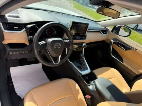 Toyota Rav4 XLE AWD  CARFAX, снимка 5