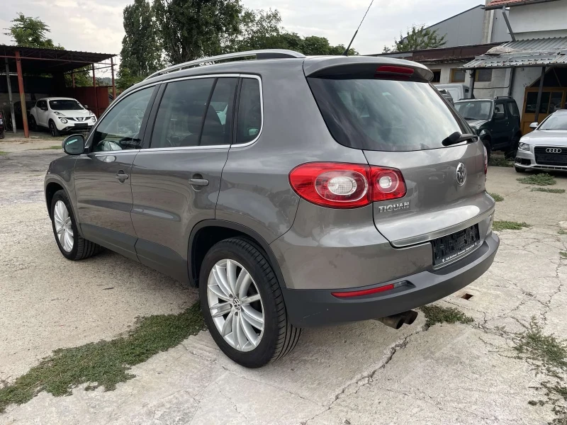 VW Tiguan 1.4TSI, снимка 13 - Автомобили и джипове - 47503888