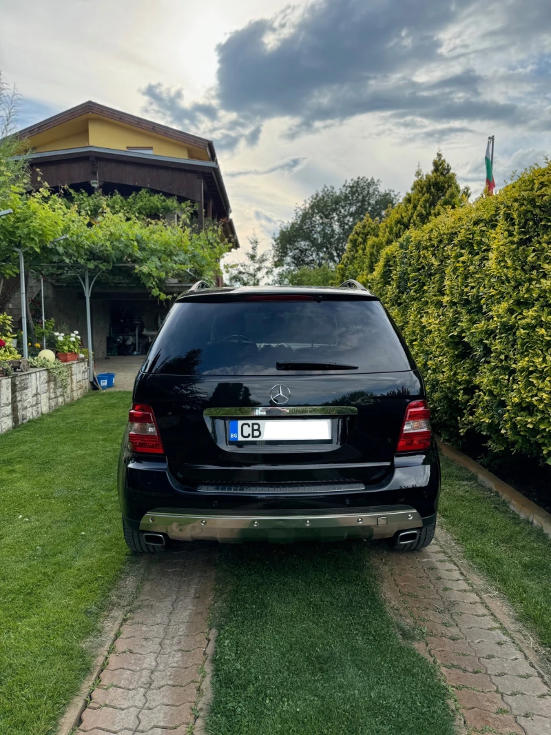 Mercedes-Benz ML 500, снимка 3 - Автомобили и джипове - 47543618