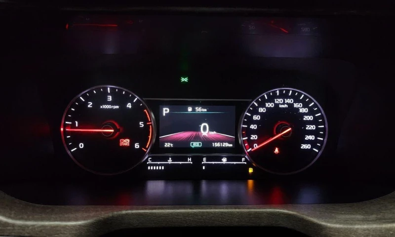 Kia Sorento, снимка 8 - Автомобили и джипове - 51957647