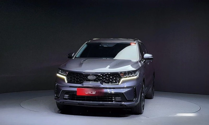 Kia Sorento, снимка 3 - Автомобили и джипове - 51957647