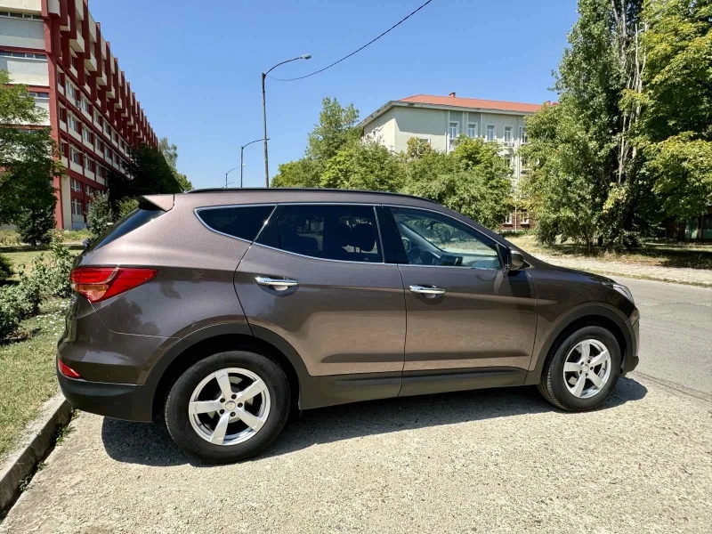 Hyundai Santa fe 2.2 CRDi 4WD, снимка 4 - Автомобили и джипове - 52383608