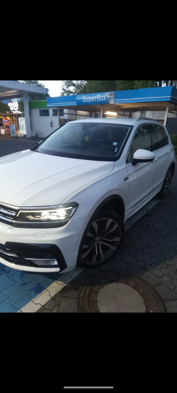 VW Tiguan, снимка 12 - Автомобили и джипове - 54285667
