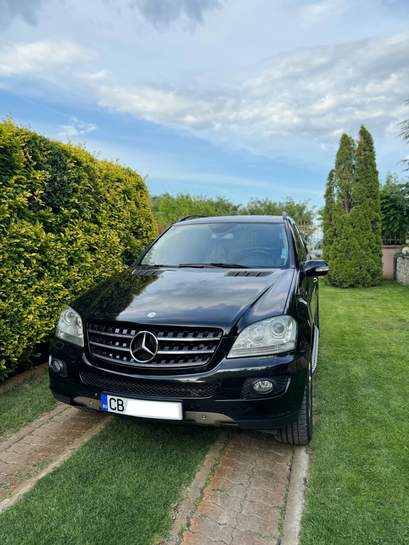 Mercedes-Benz ML 500  - изображение 2