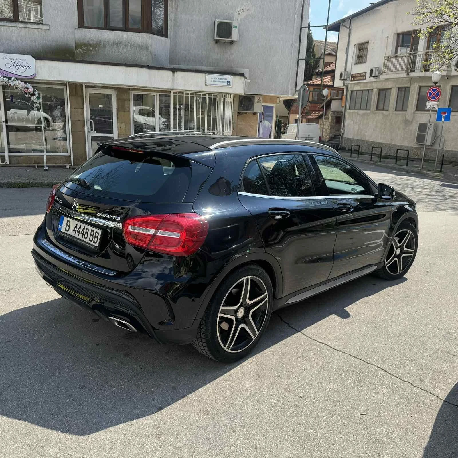 Mercedes-Benz GLA 200  - изображение 7