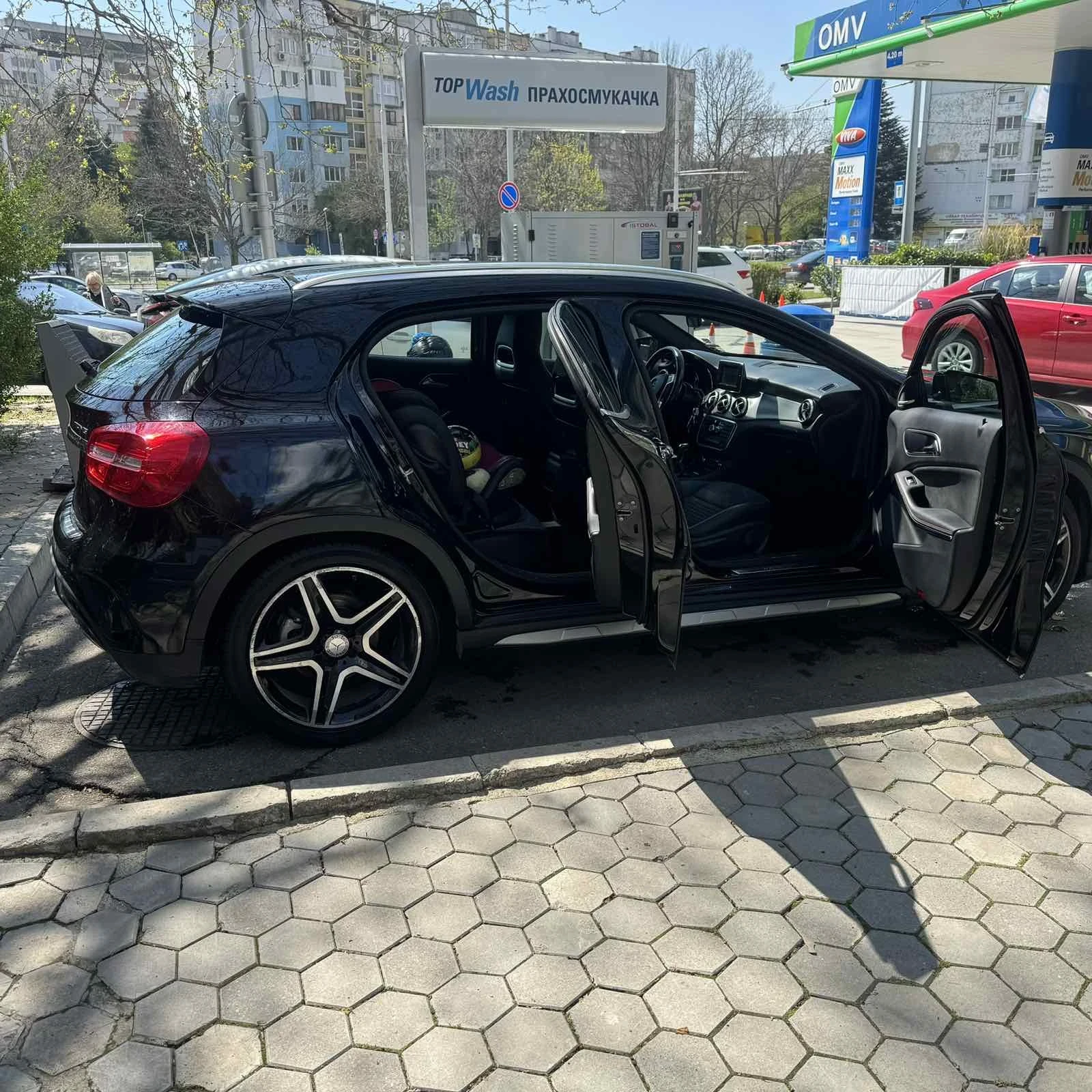 Mercedes-Benz GLA 200  - изображение 9