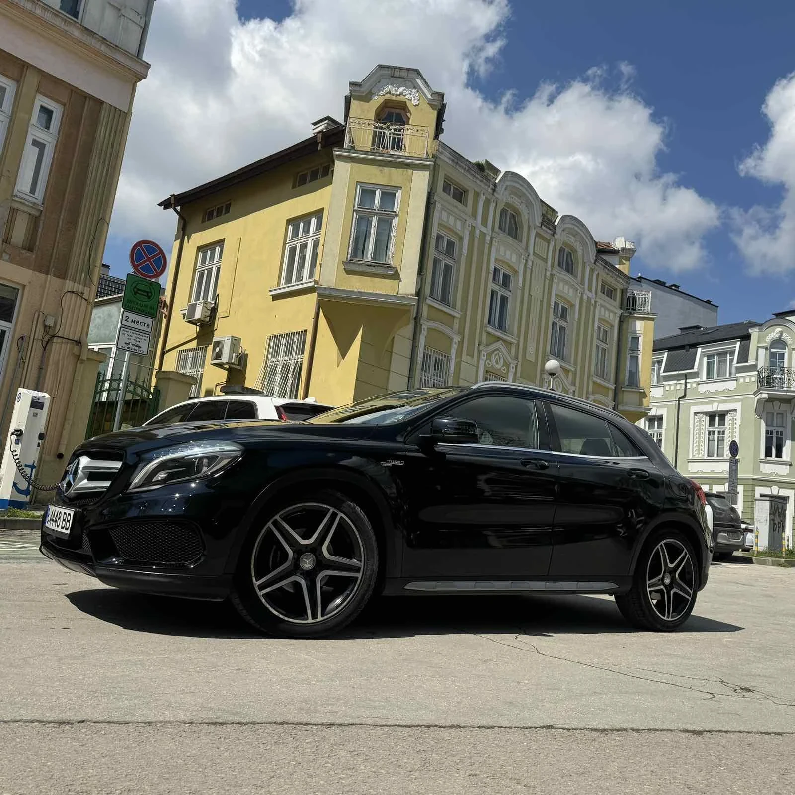 Mercedes-Benz GLA 200  - изображение 2