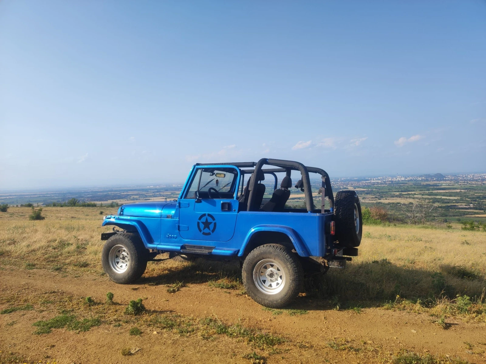 Jeep Wrangler  - изображение 3