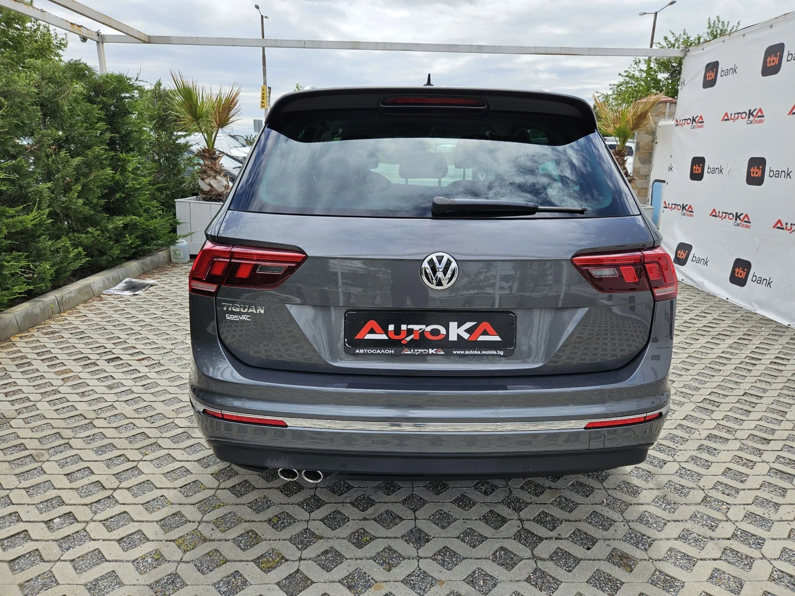 VW Tiguan 2.0TDI-150КС= АВТОМАТ= R-LINE= MATRIX= DISTRONIC - изображение 4